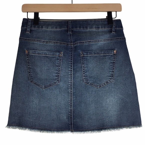 WALLFLOWER Skirt Denim Mini Raw Hem Whiskered Y2K Style Mean Girls Style Size 1 - Picture 2 of 6